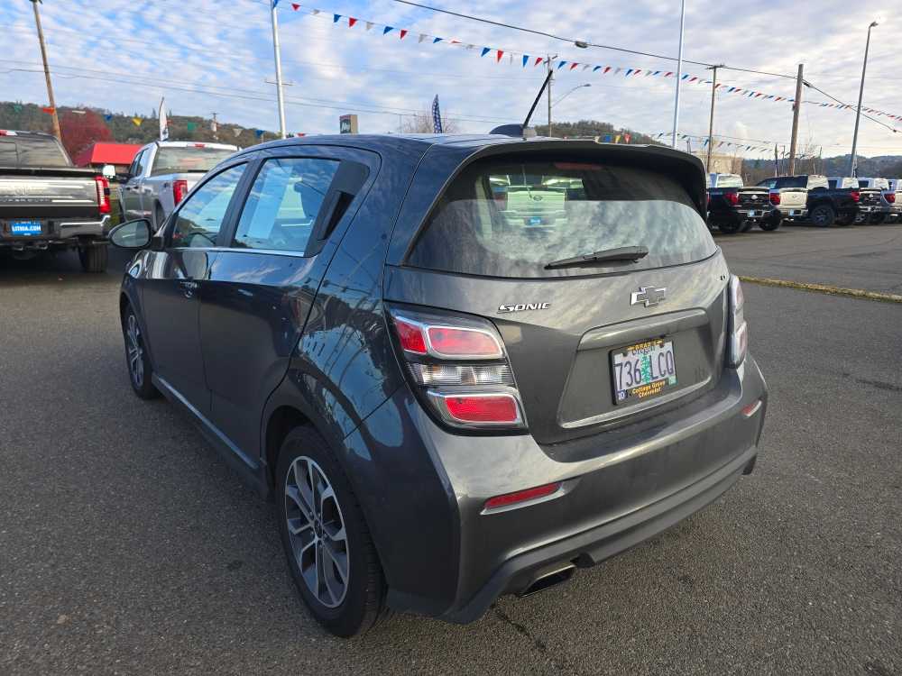 Thumbnail: 2018 Chevrolet Sonic - 2