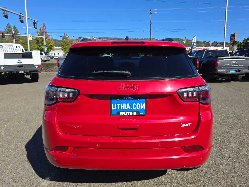 Thumbnail: 2023 Jeep Compass - 4