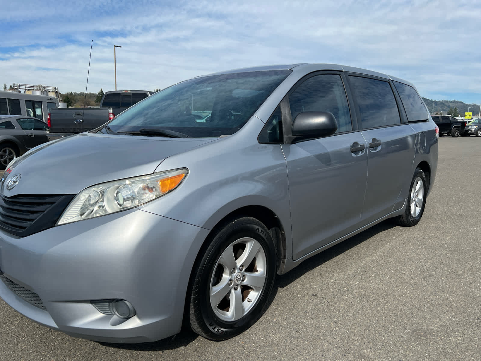 2013 Toyota Sienna SE -
                  Roseburg, OR