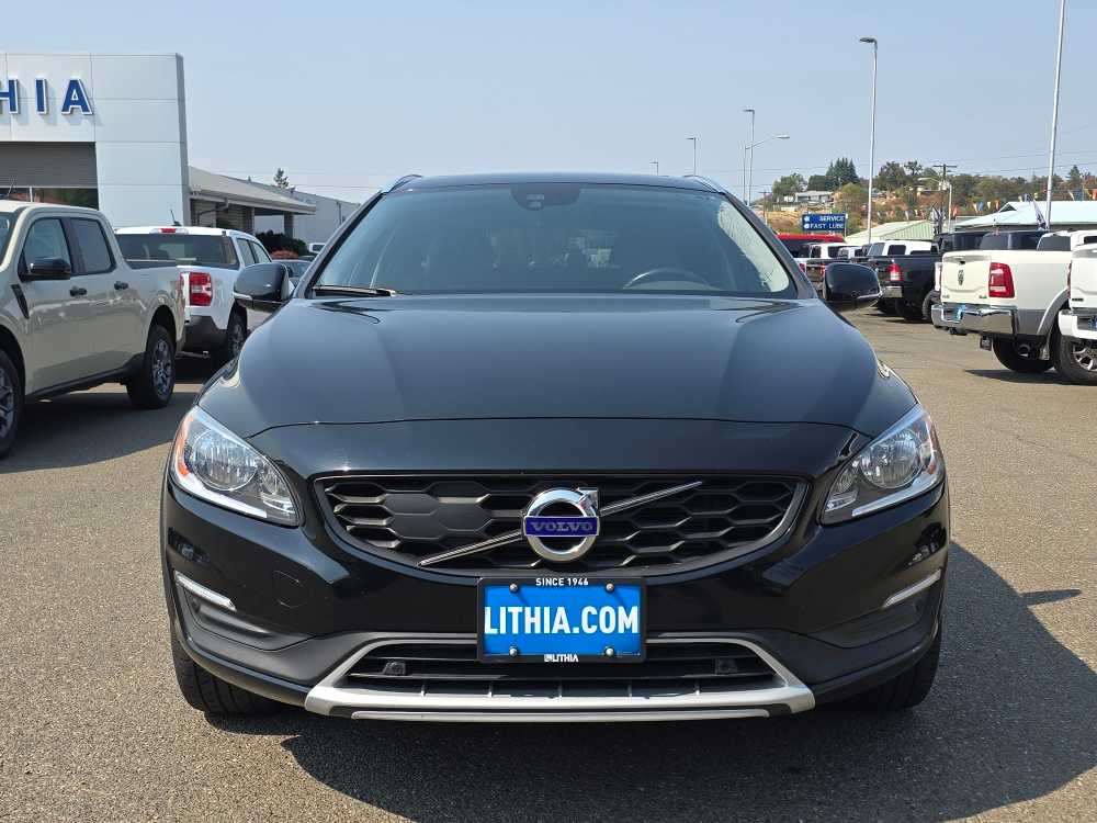 Thumbnail: 2018 Volvo S60 - 8
