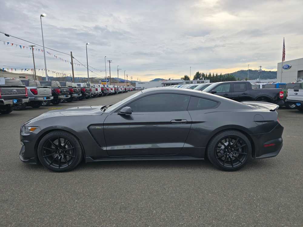 Thumbnail: 2017 Ford Econoline - 2