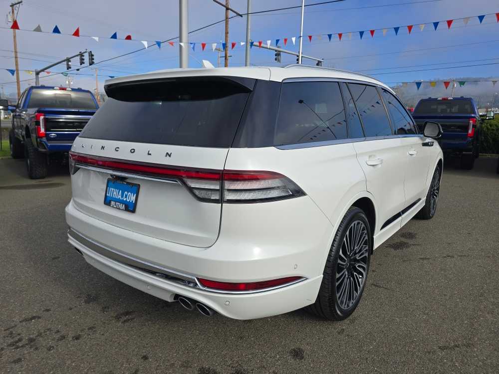 Thumbnail: 2024 Lincoln Aviator - 5