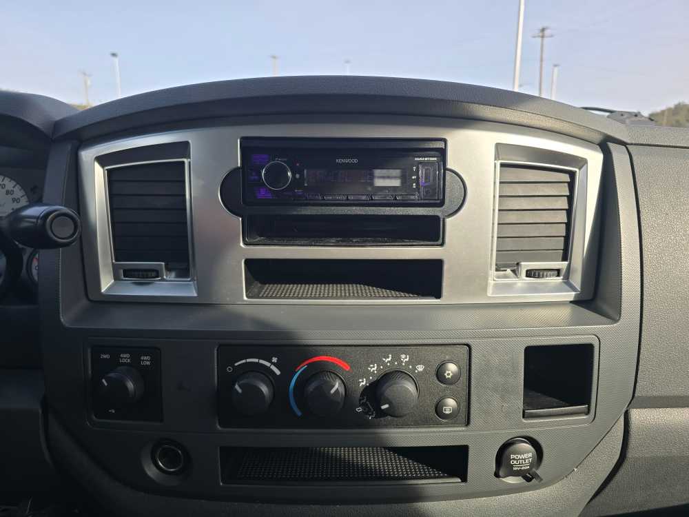 Thumbnail: 2007 Dodge Ram 1500 - 13