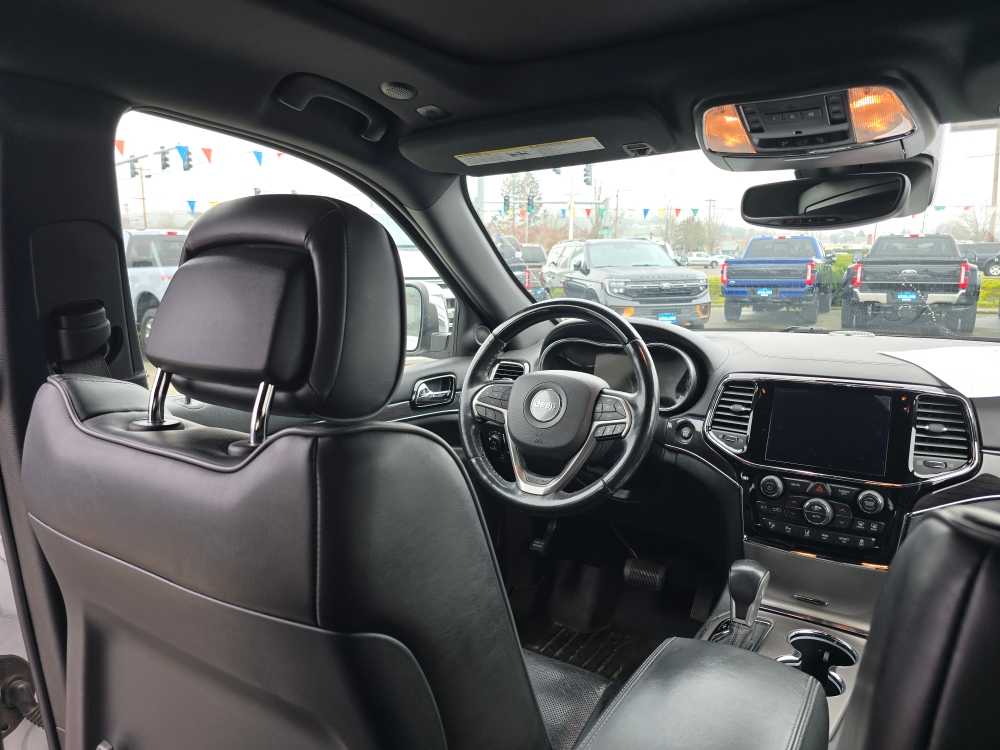 Thumbnail: 2019 Jeep Grand Cherokee - 10