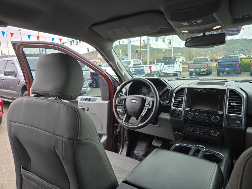 Thumbnail: 2015 Ford F-150 - 10