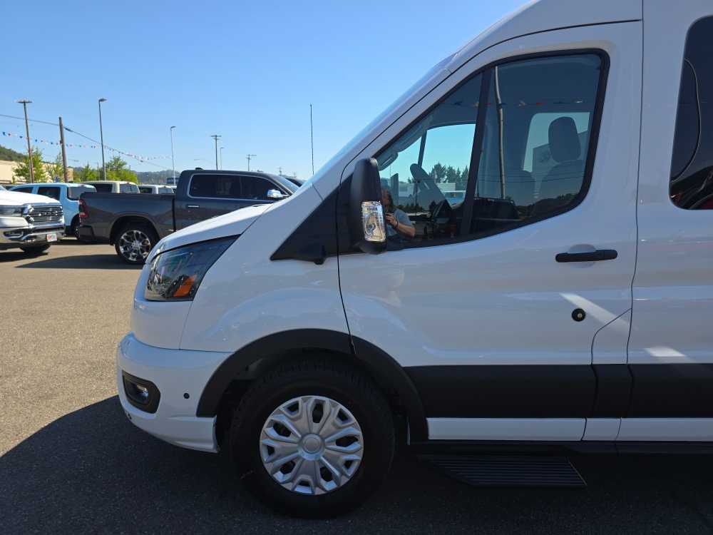 Thumbnail: 2026 Ford Econoline - 20