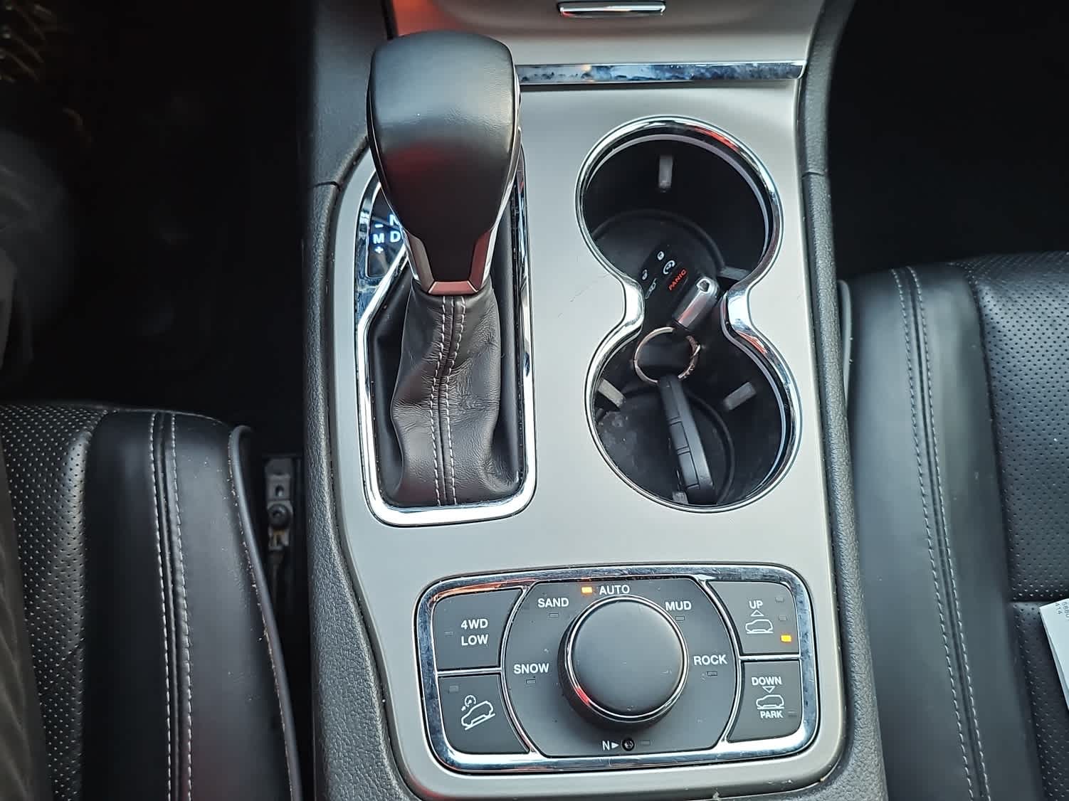 Thumbnail: 2021 Jeep Grand Cherokee - 9