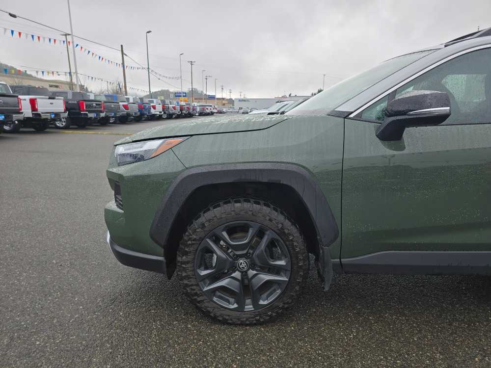 Thumbnail: 2024 Toyota RAV4 - 18