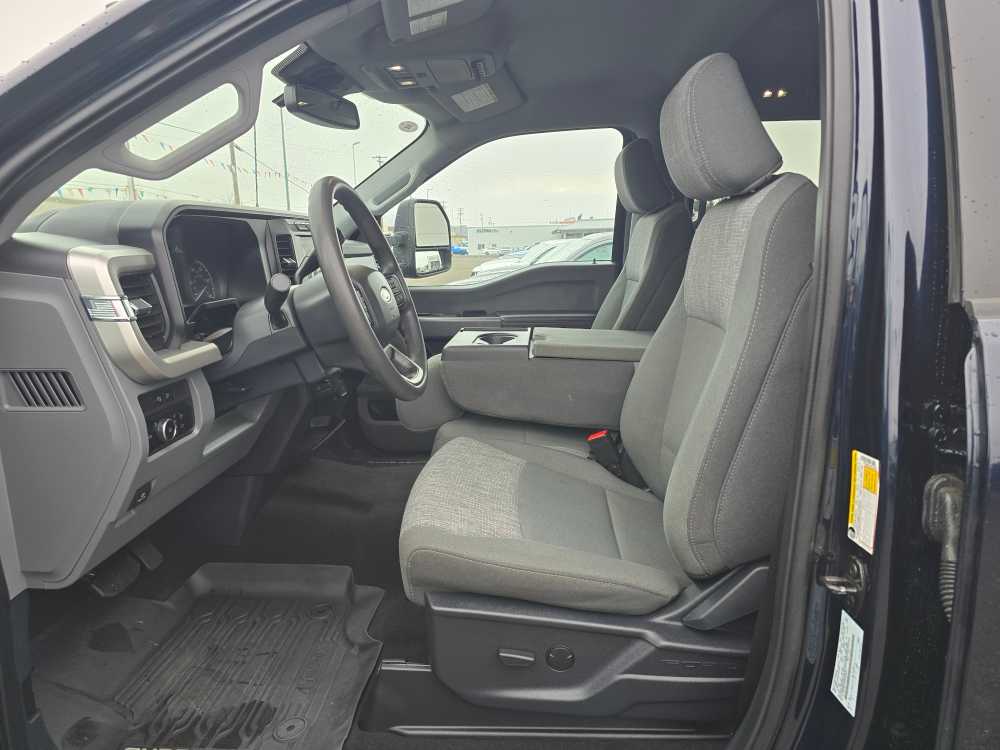 Thumbnail: 2023 Ford F-350 - 9