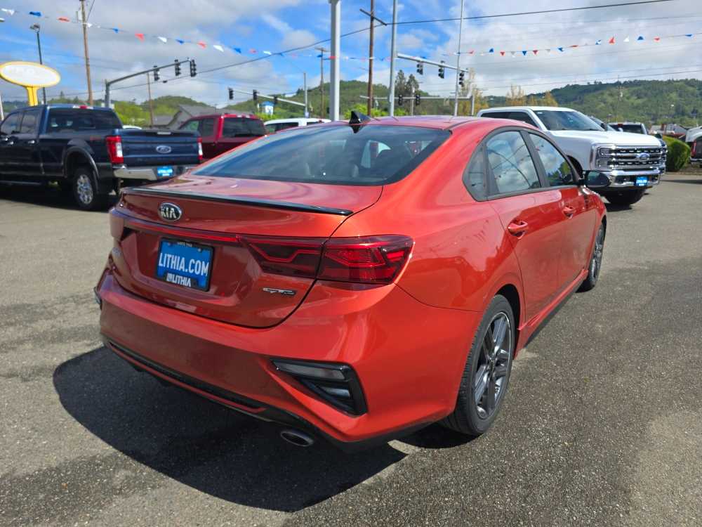 Thumbnail: 2021 Kia Forte - 4