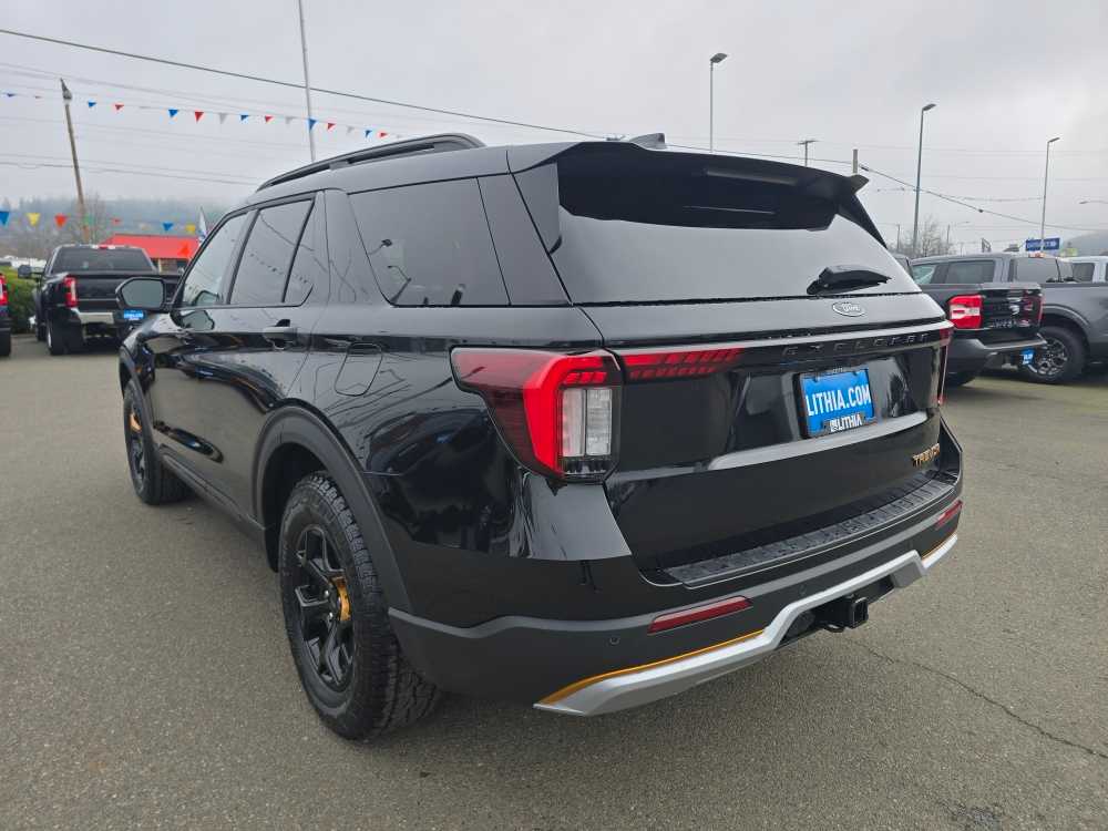 Thumbnail: 2026 Ford Explorer - 3