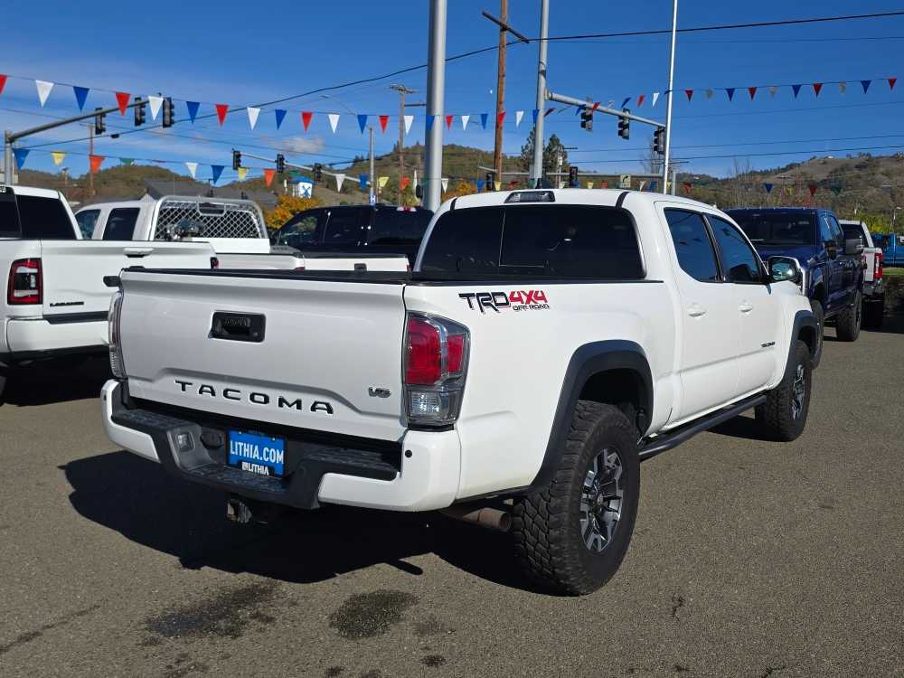 Thumbnail: 2020 Toyota Tacoma - 5