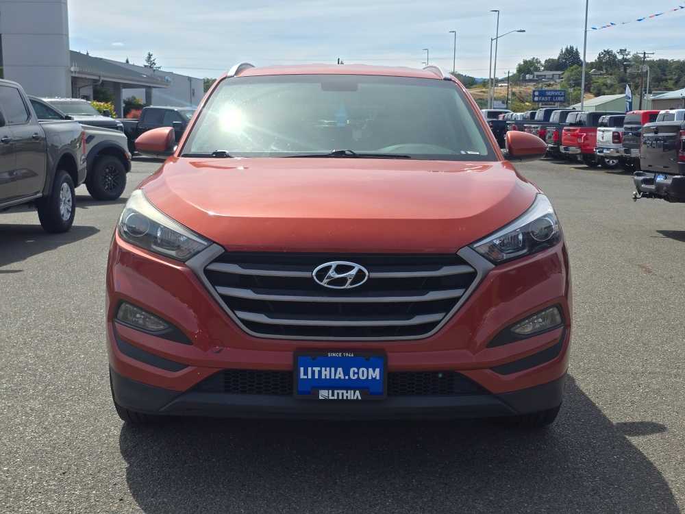Thumbnail: 2016 Hyundai Tucson - 19