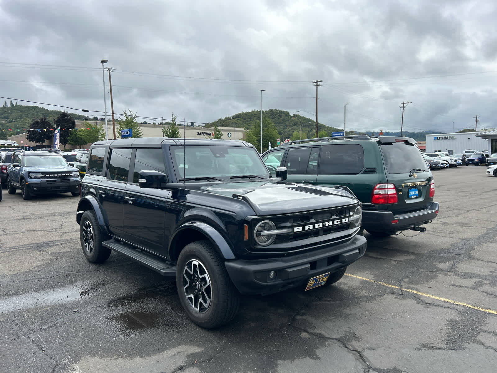 Thumbnail: 2021 Ford Bronco - 4