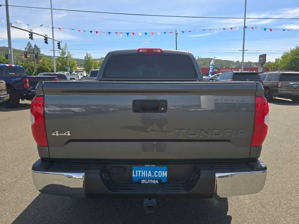 Thumbnail: 2017 Toyota Tundra - 4