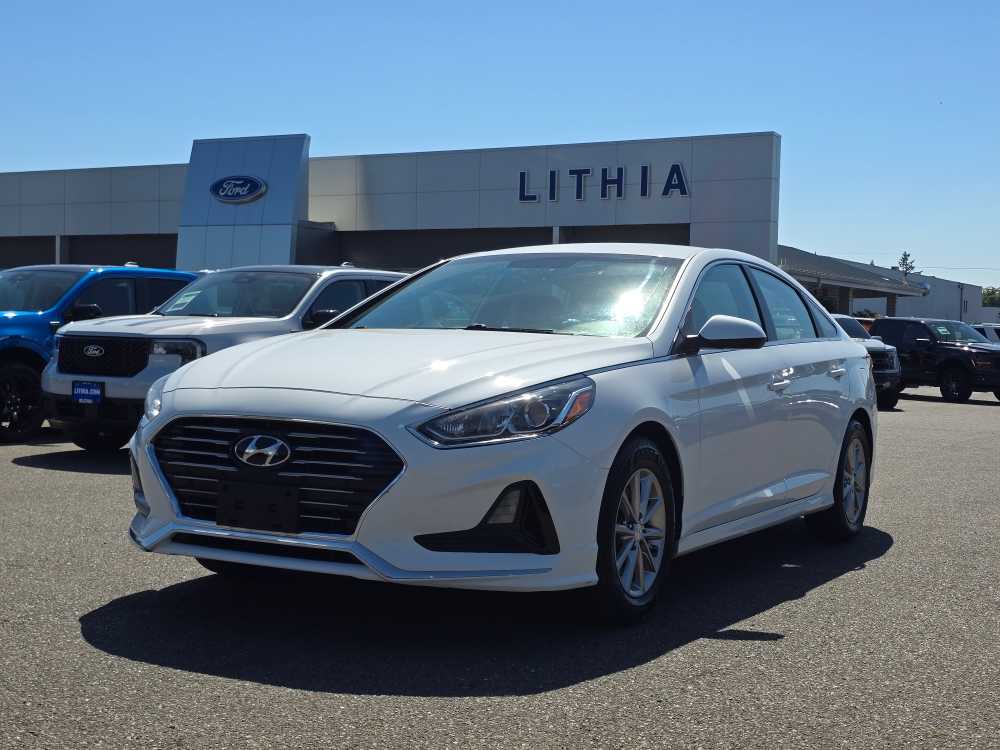 Thumbnail: 2018 Hyundai Sonata - 1