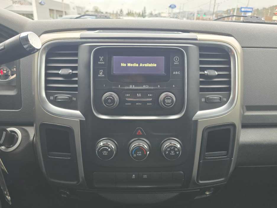 Thumbnail: 2013 RAM 1500 - 13