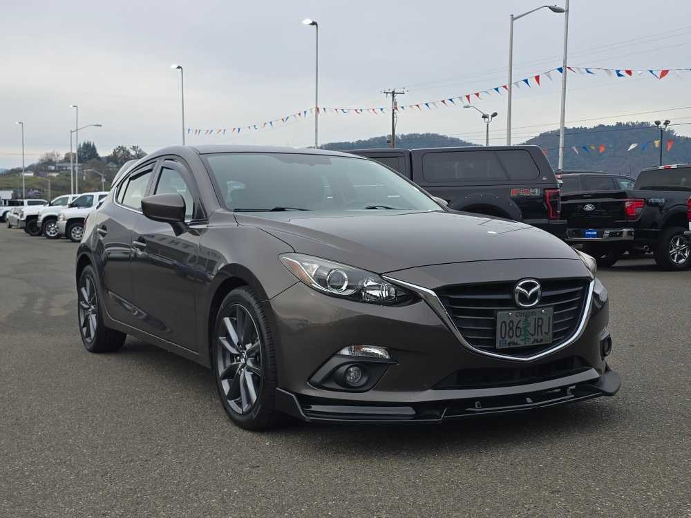 Thumbnail: 2016 Mazda Mazda3 - 19