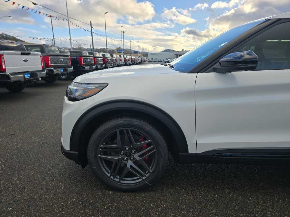 Thumbnail: 2026 Ford Explorer - 19