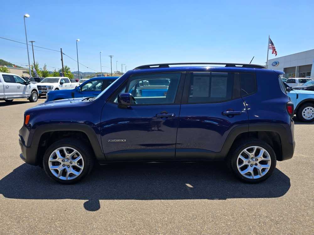 Thumbnail: 2017 Jeep Renegade - 2