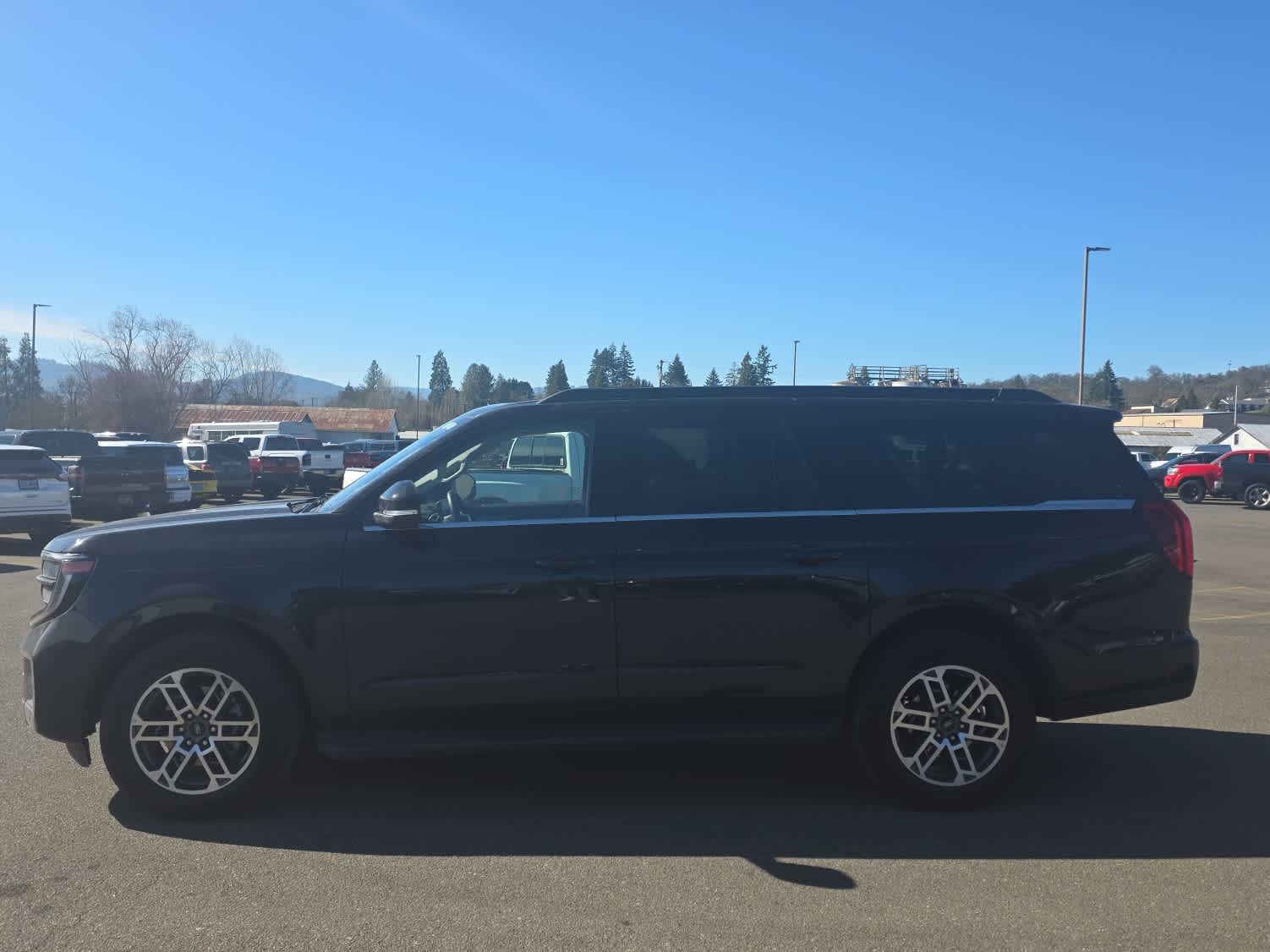 Thumbnail: 2025 Ford Expedition MAX - 7