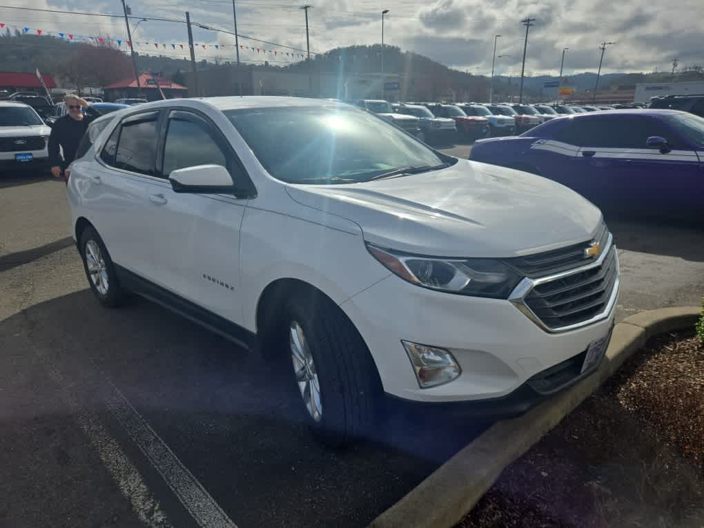 Thumbnail: 2019 Chevrolet Equinox - 4