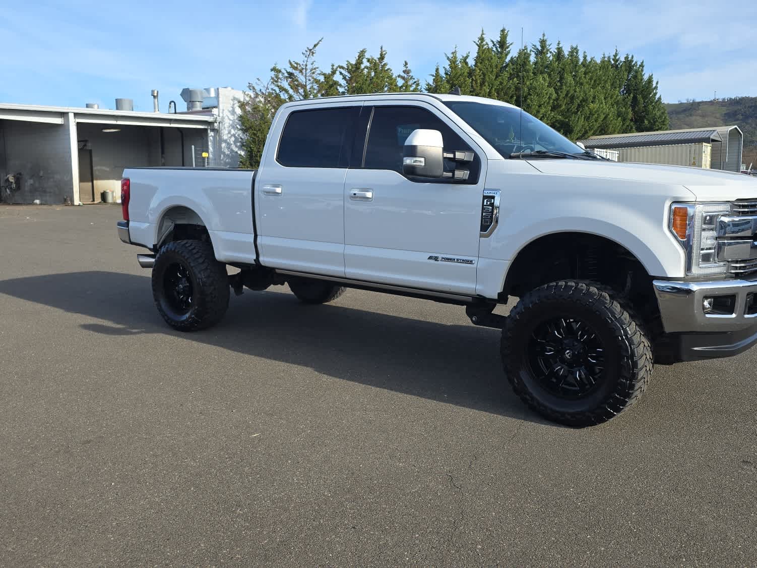 Thumbnail: 2019 Ford F-350 - 6