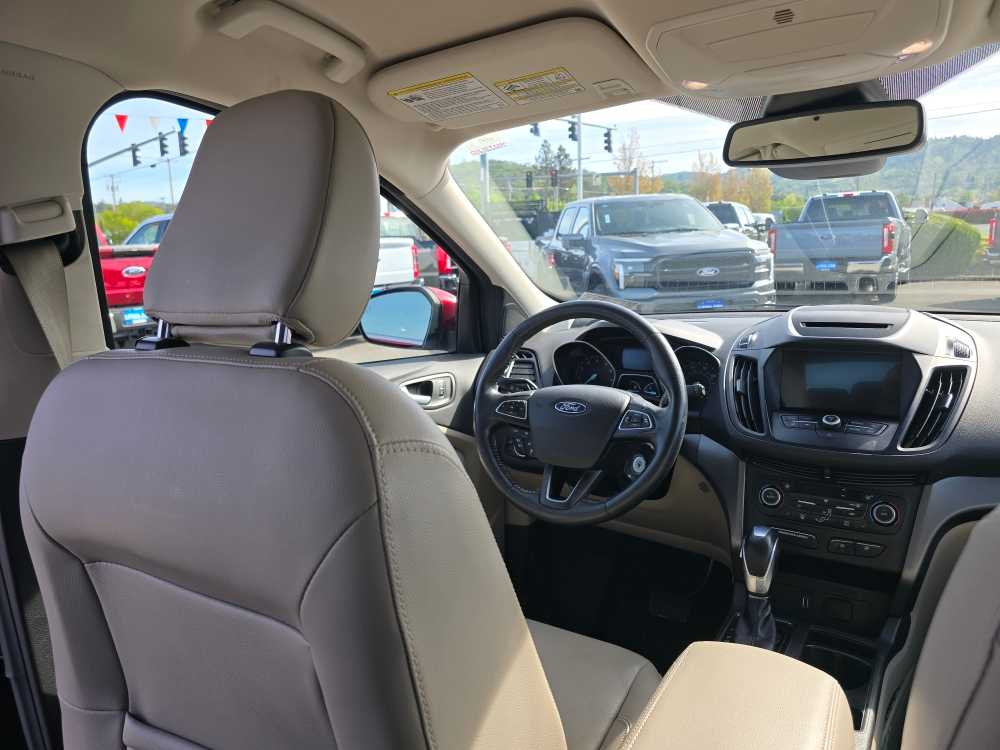 Thumbnail: 2018 Ford Escape - 10