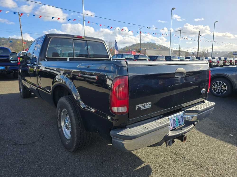 Thumbnail: 2000 Ford F-250 - 3