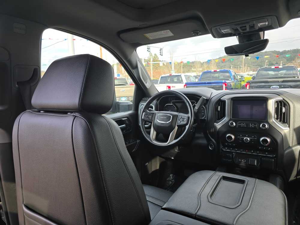 Thumbnail: 2022 GMC Sierra 3500 - 10