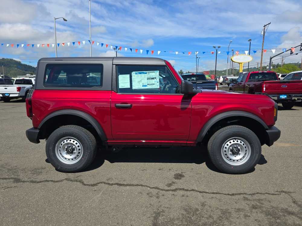 Thumbnail: 2026 Ford Bronco - 6
