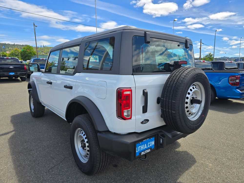 Thumbnail: 2025 Ford Bronco - 3