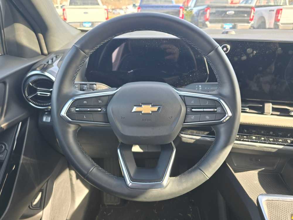 Thumbnail: 2025 Chevrolet Equinox - 11