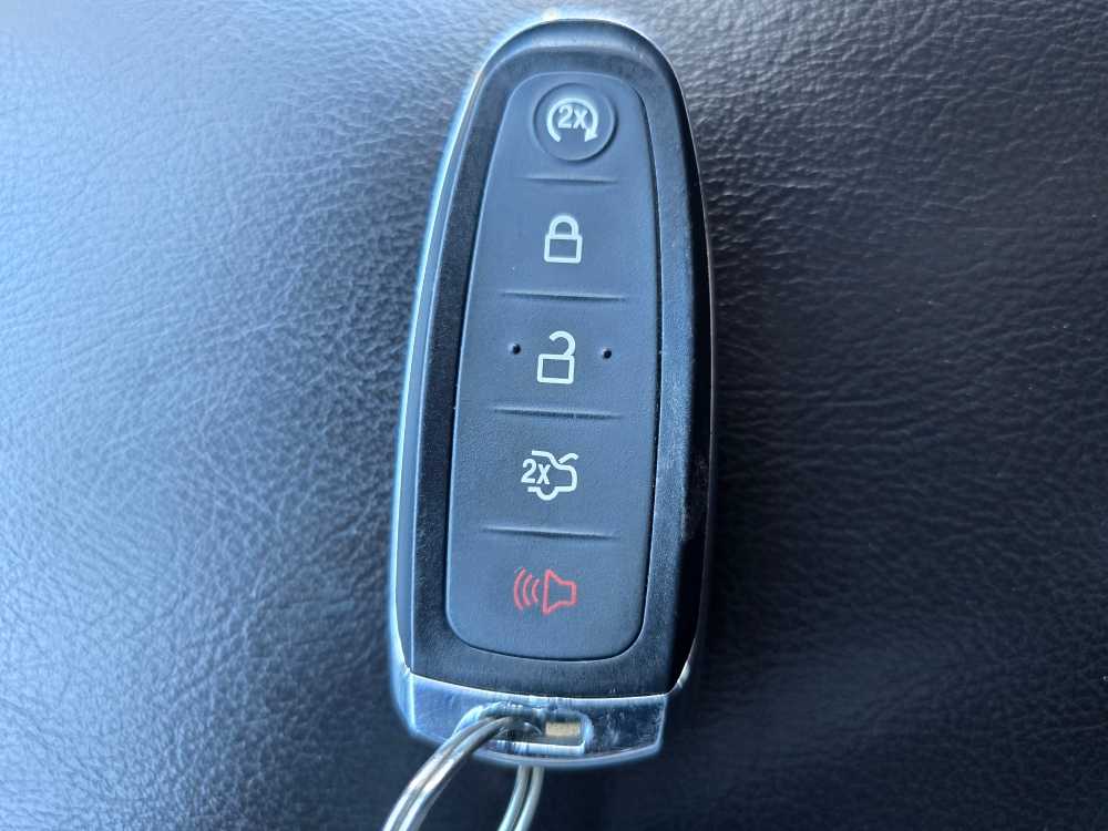 Thumbnail: 2014 Ford Explorer - 22