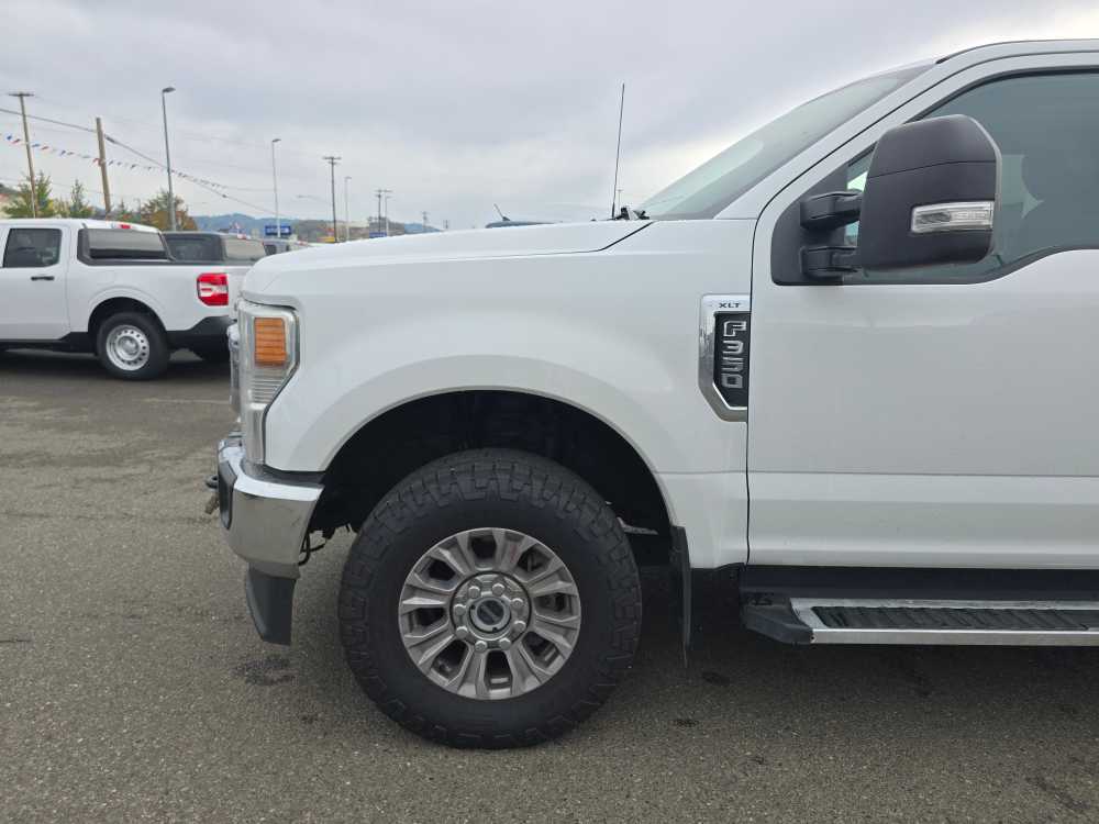 Thumbnail: 2022 Ford F-350 - 19