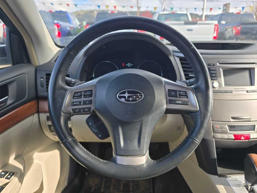 Thumbnail: 2014 Subaru Outback - 11