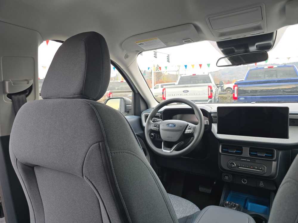 Thumbnail: 2025 Ford Maverick - 10