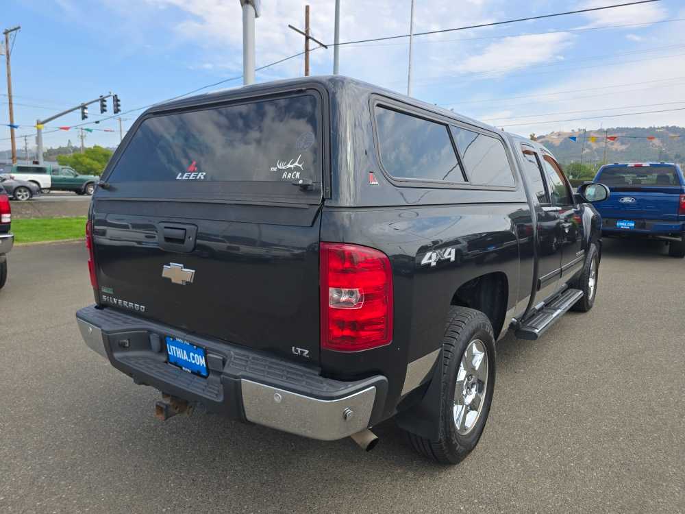 Thumbnail: 2010 Chevrolet Silverado 1500 - 5