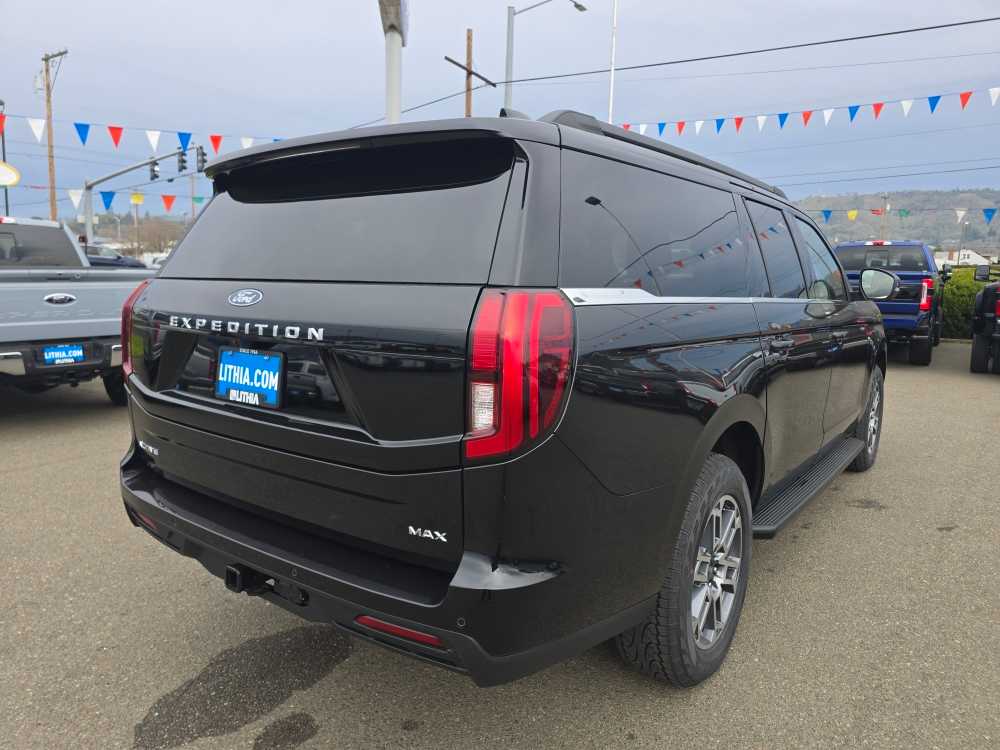 Thumbnail: 2026 Ford Expedition MAX - 5