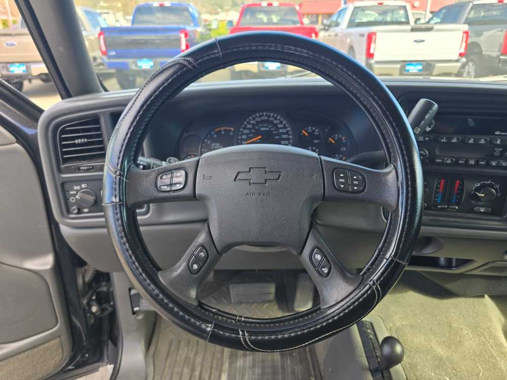 Thumbnail: 2003 Chevrolet Silverado 2500 - 12