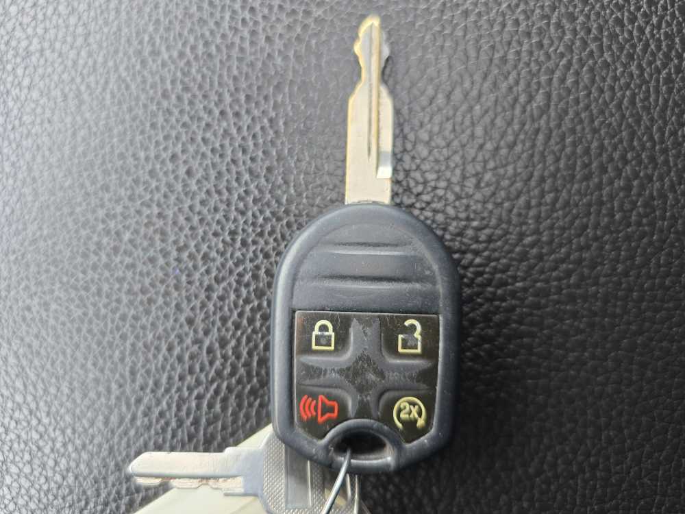 Thumbnail: 2015 Ford F-350 - 22