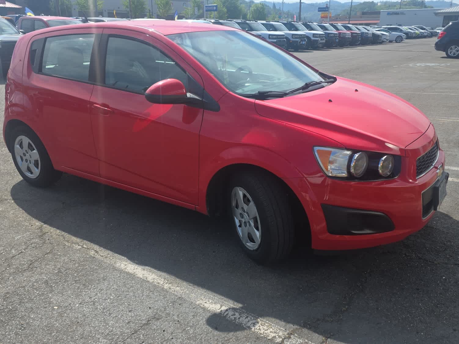 Thumbnail: 2014 Chevrolet Sonic - 6