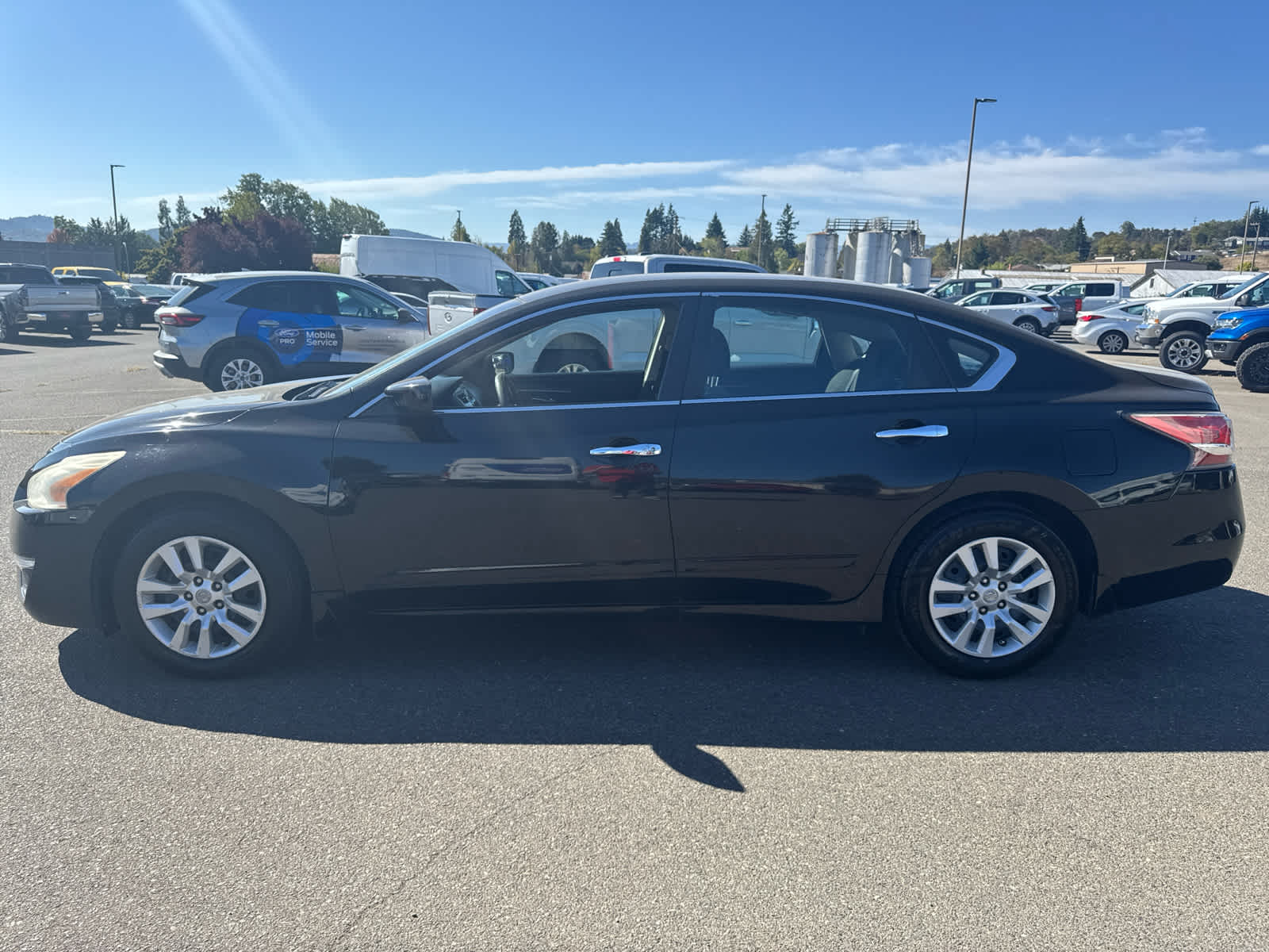 Thumbnail: 2014 Nissan Altima - 13