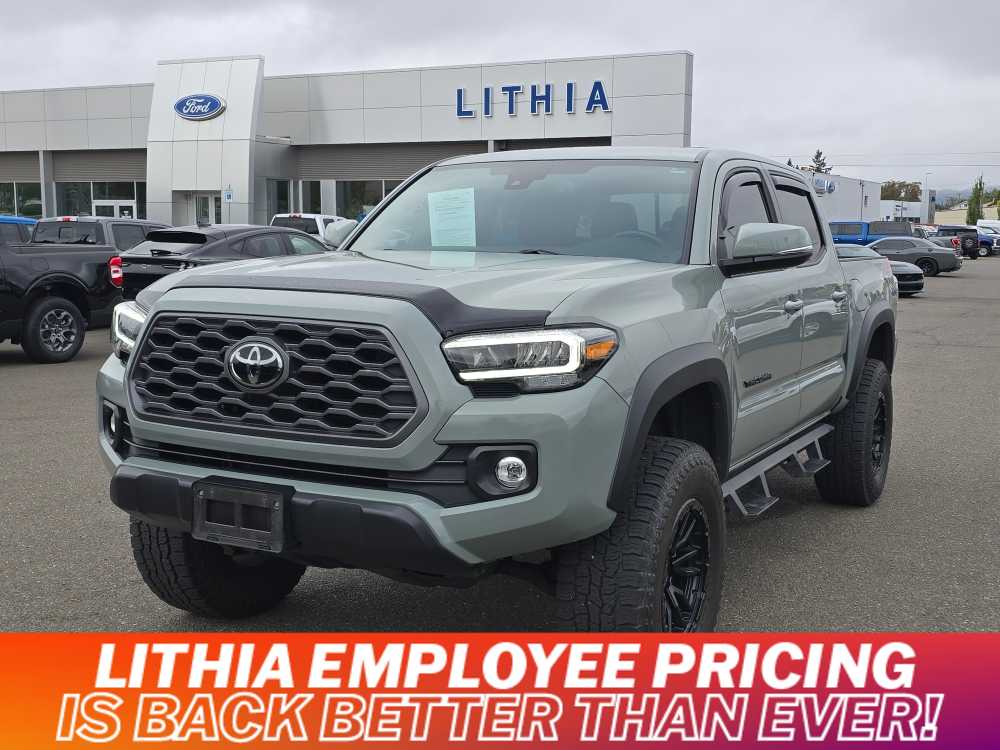 Thumbnail: 2022 Toyota Tacoma - 1