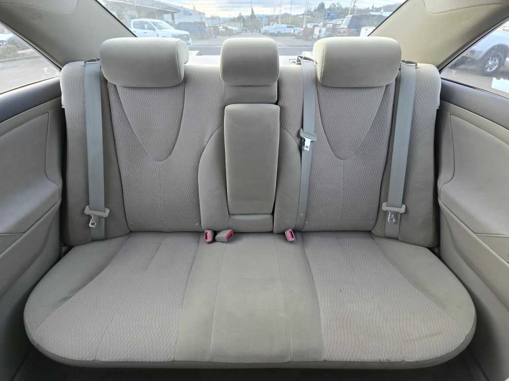 Thumbnail: 2010 Toyota Camry - 18