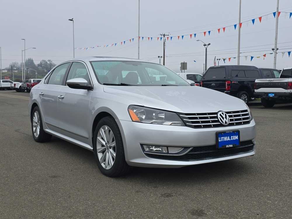 Thumbnail: 2012 Volkswagen Passat - 7