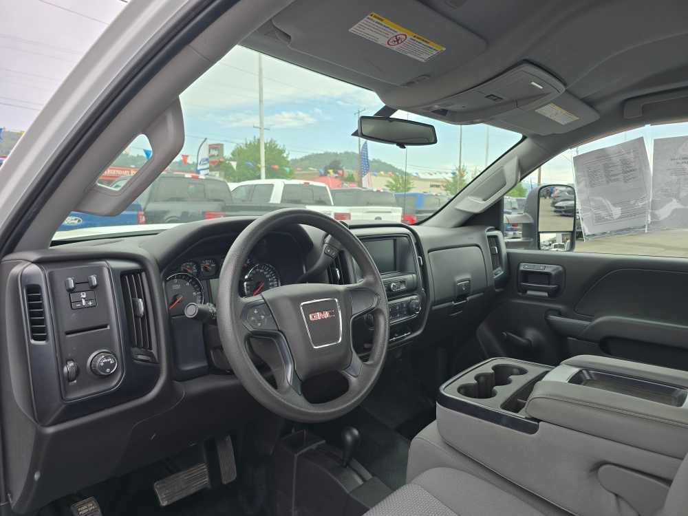 Thumbnail: 2019 GMC Sierra 3500 - 9