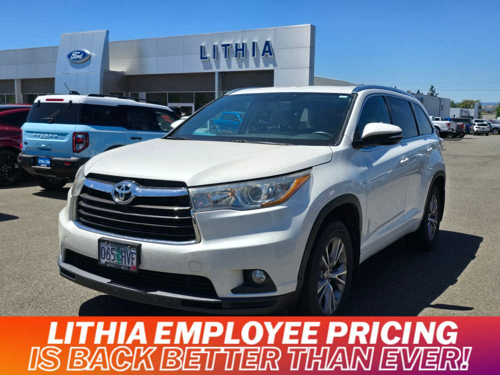 Thumbnail: 2015 Toyota Highlander - 1