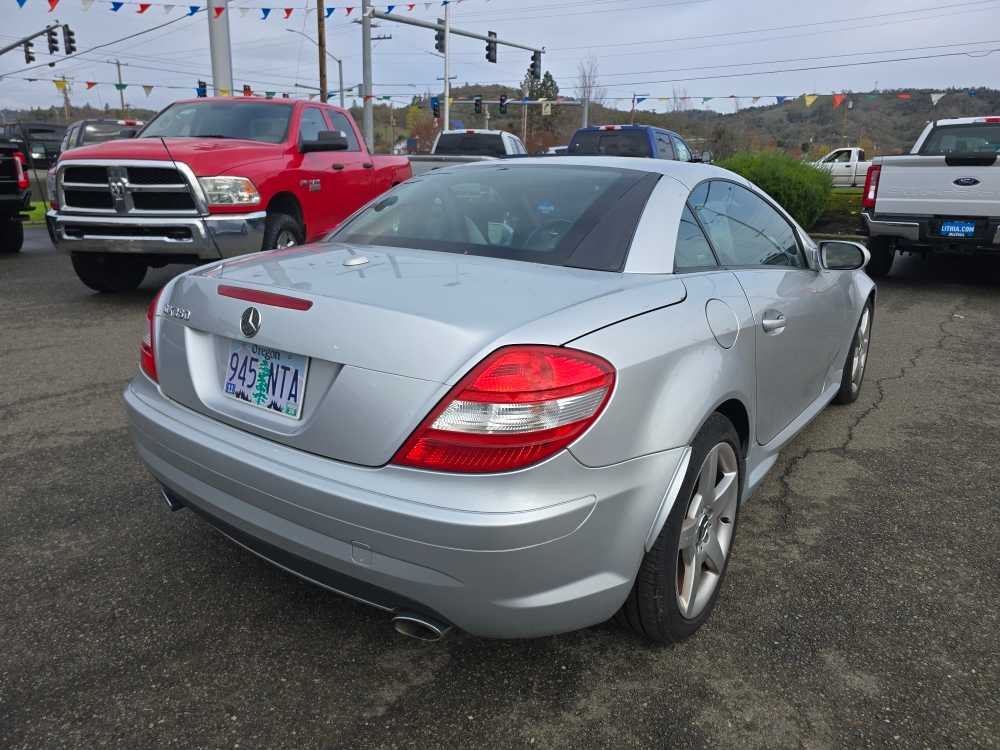 Thumbnail: 2005 Mercedes-Benz SLK - 5