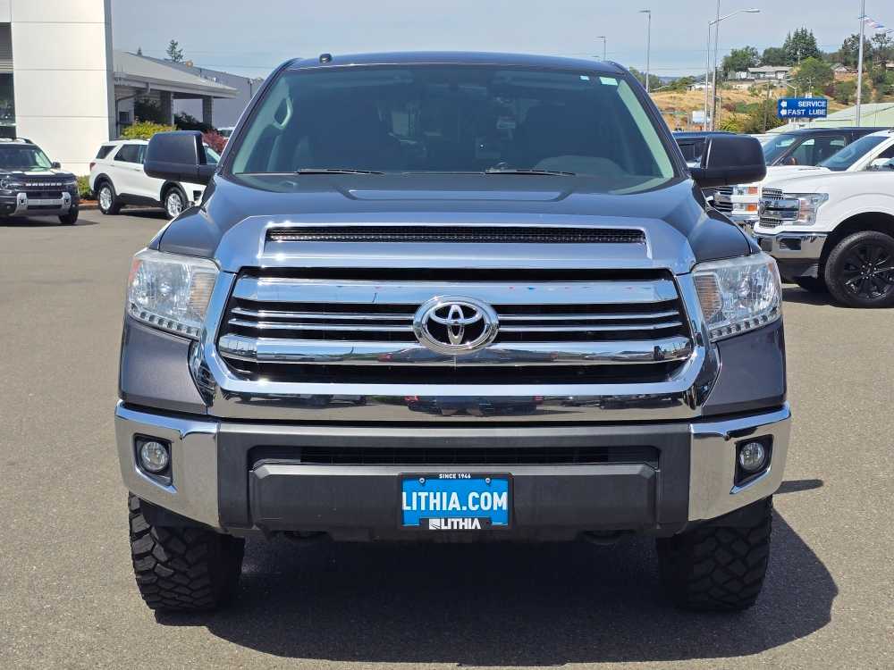 Thumbnail: 2017 Toyota Tundra - 8